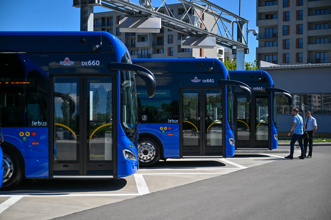 Prezentacja nowych autobusów elektrycznych Irizar