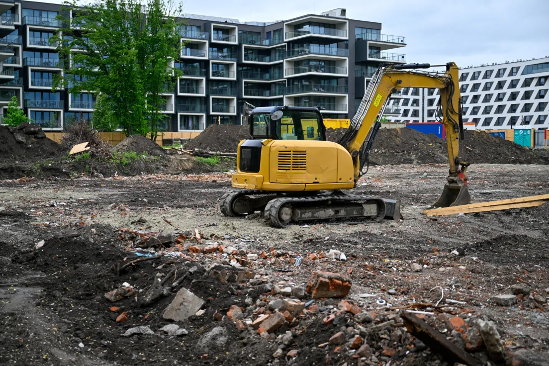 Prace budowlane przy Błoniach obok stadionu miejskiego