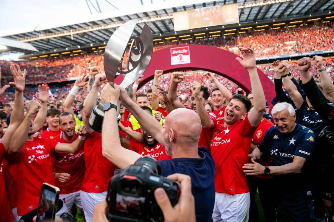 Celebracja Wisły Kraków po zwycięstwie w I lidze