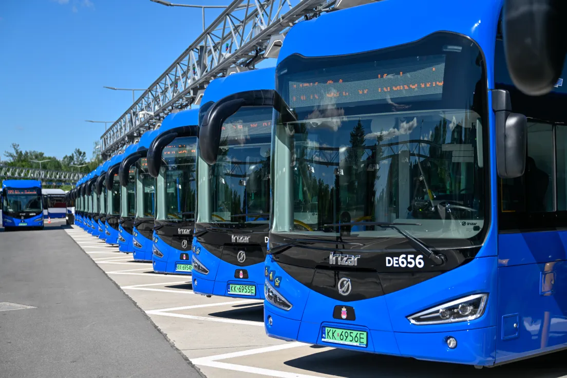 Prezentacja nowych autobusów elektrycznych Irizar