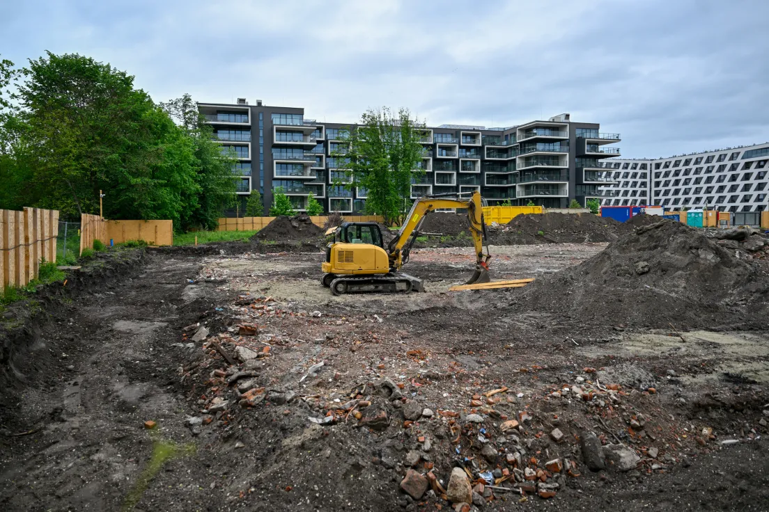 Prace budowlane przy Błoniach obok stadionu miejskiego