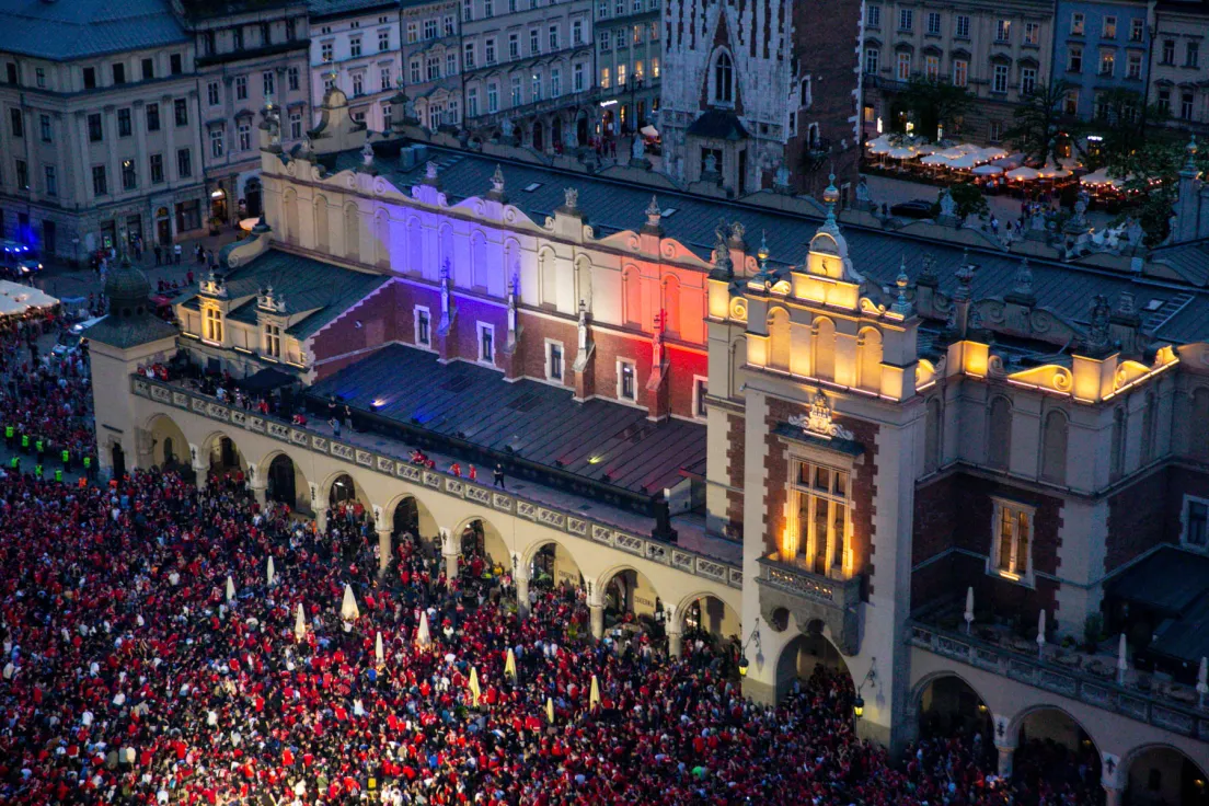 Feta Wisły Kraków na Rynku Głównym