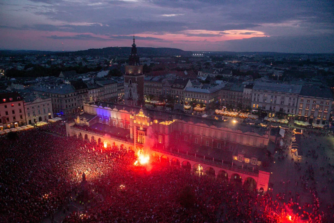 Feta Wisły Kraków na Rynku Głównym