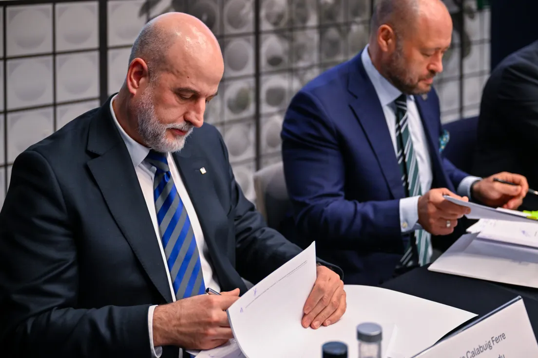 Podpisanie umowy na rozbudowę portu lotniczego w Balicach
