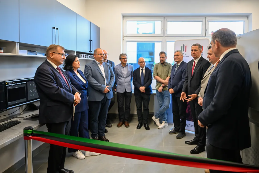Otwarcie Laboratorium Zaawansowanych Technik Rentgenowskich na Wydziale Fizyki i Informatyki Stosowanej na AGH