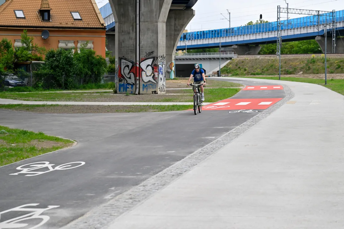 Nowa ścieżka pieszo-rowerowa w ramach Parku Kolejowego