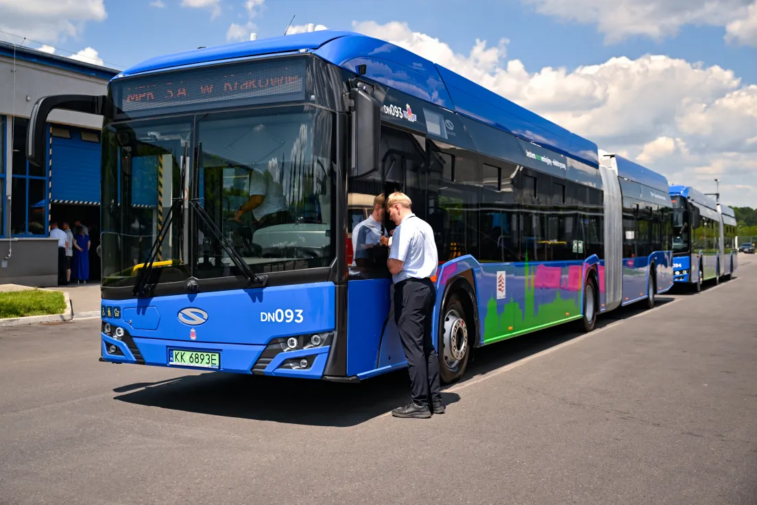 Przekazanie 15 nowych autobusów elektrycznych Solaris dla MPK