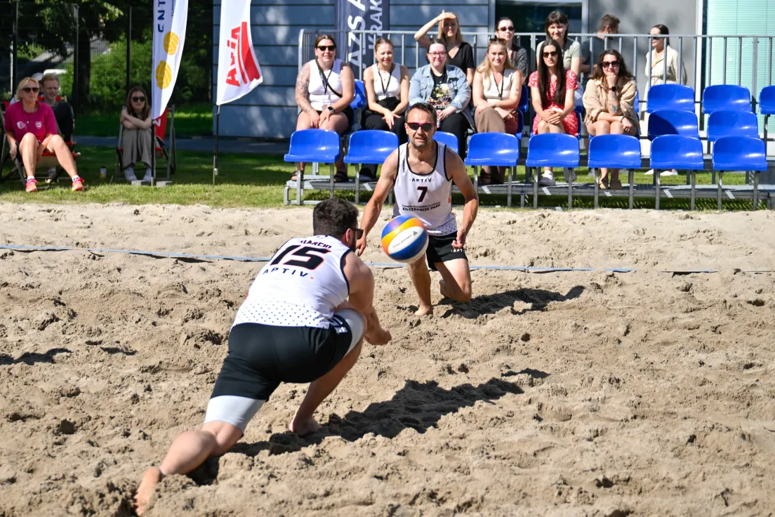 VIII edycja turnieju siatkówki plażowej Enterprise Park Kraków Cup