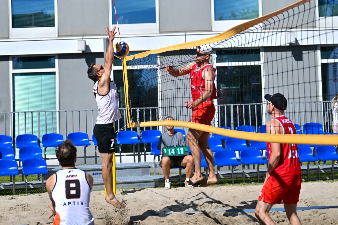 VIII edycja turnieju siatkówki plażowej Enterprise Park Kraków Cup