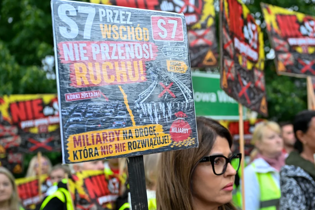 Protest mieszkańców przeciwko planowanej budowie trasy S7