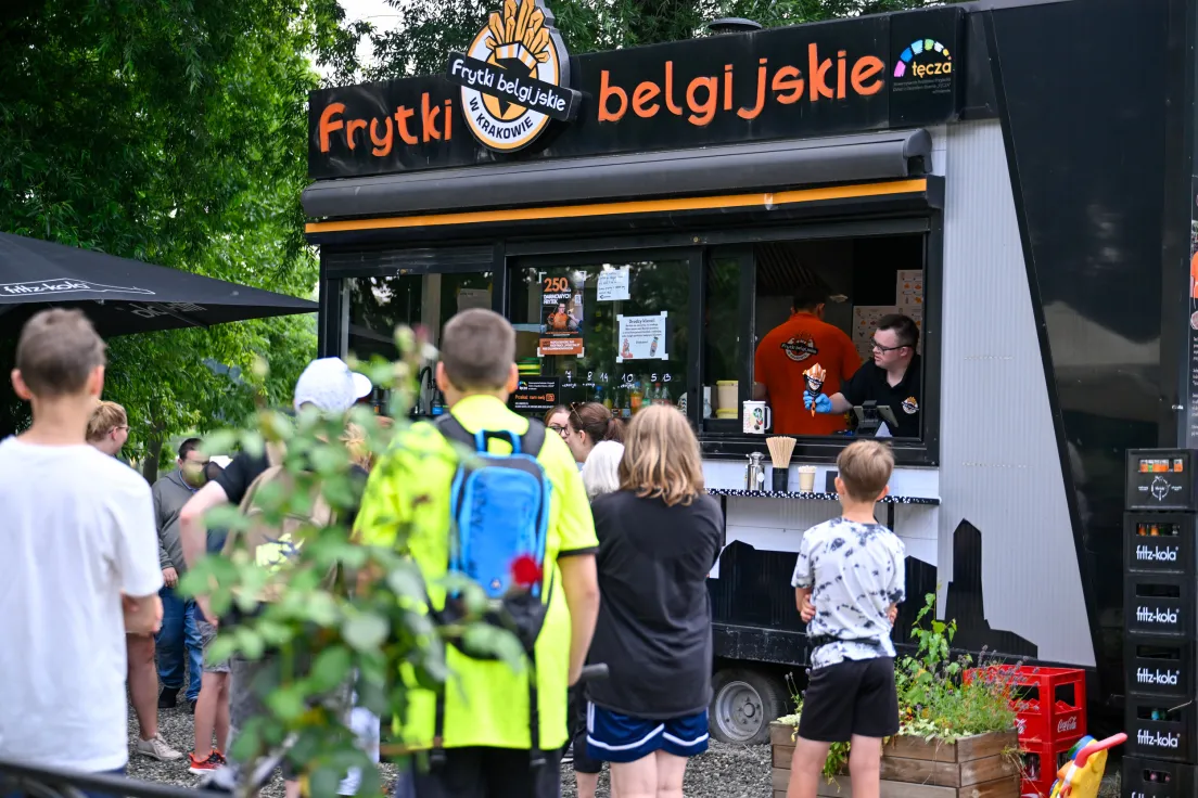 Akcja fundacji Zróbmy Sobie Kraków przy Zalewie Nowohuckim