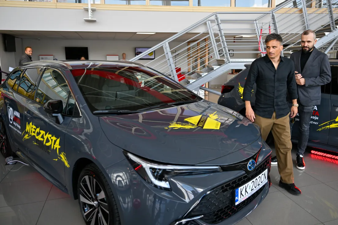 Rozpoczęcie współpracy pomiędzy klubem Wieczysta Kraków a salonem Toyota ANWA