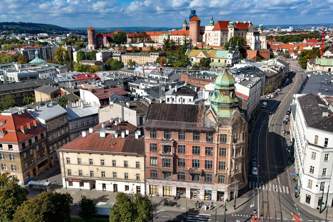 Na pierwszym planie kamienica Ohrensteina