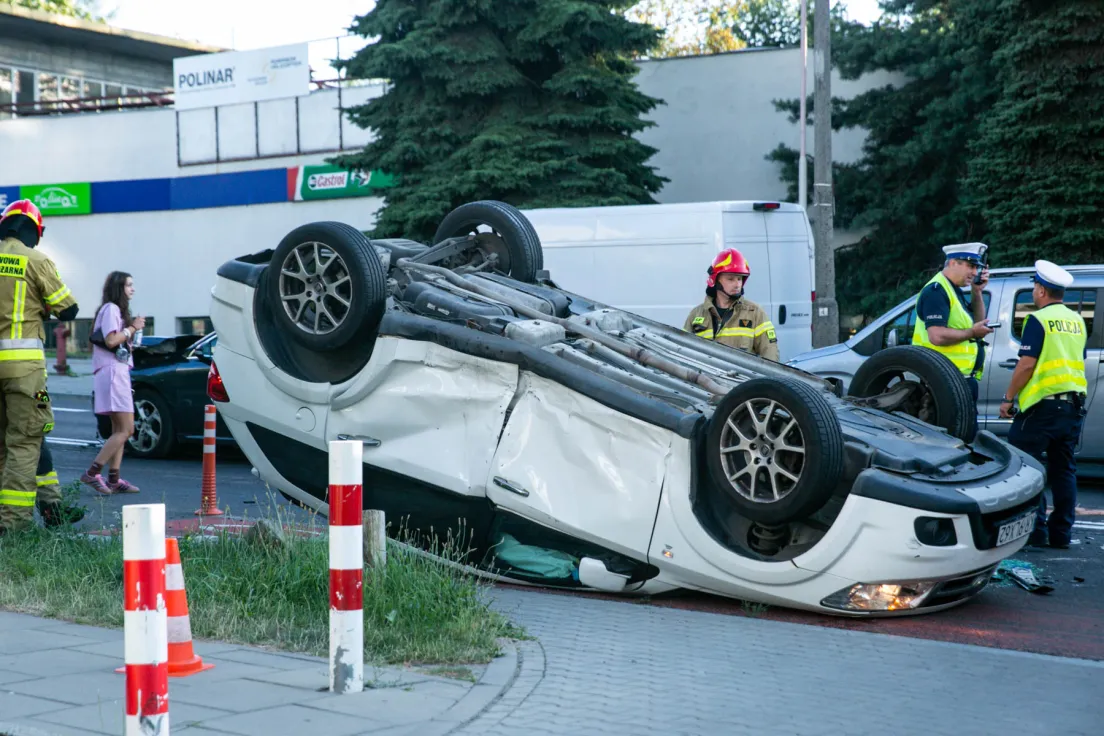 Dachowanie na Ofiar Dąbia w Krakowie