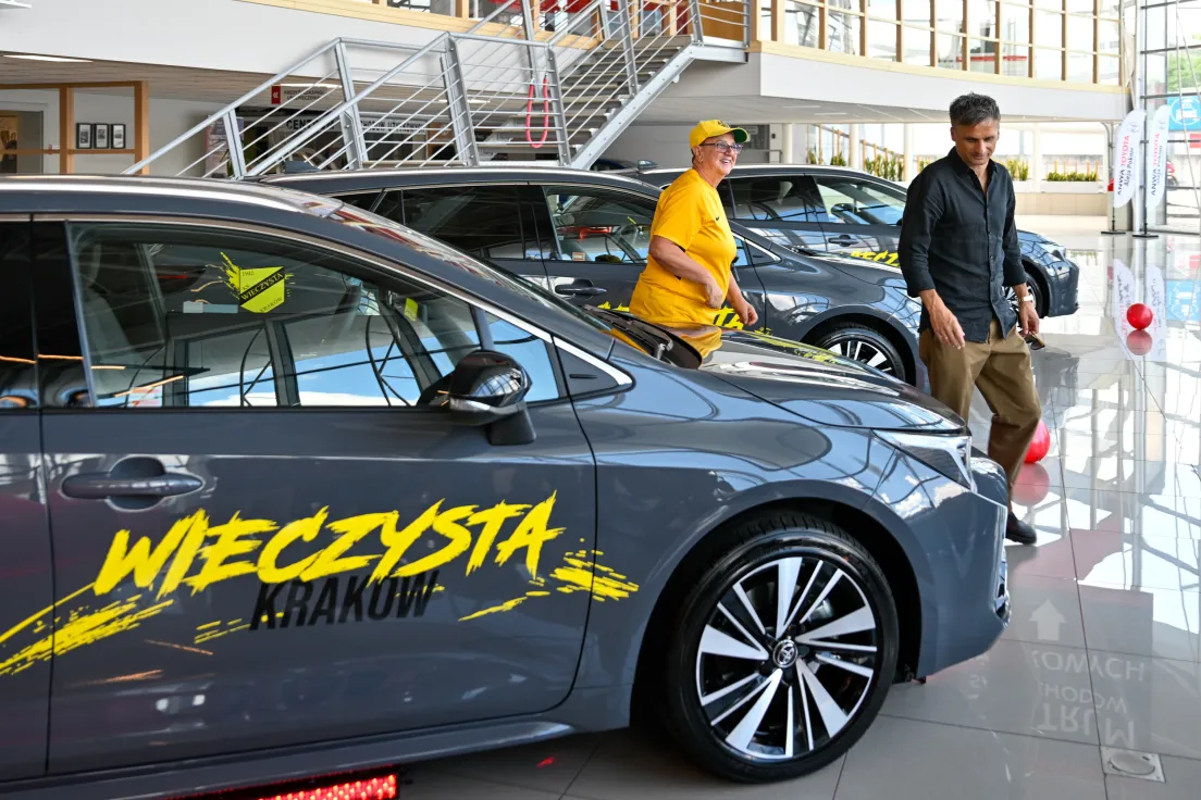 Rozpoczęcie współpracy pomiędzy klubem Wieczysta Kraków a salonem Toyota ANWA