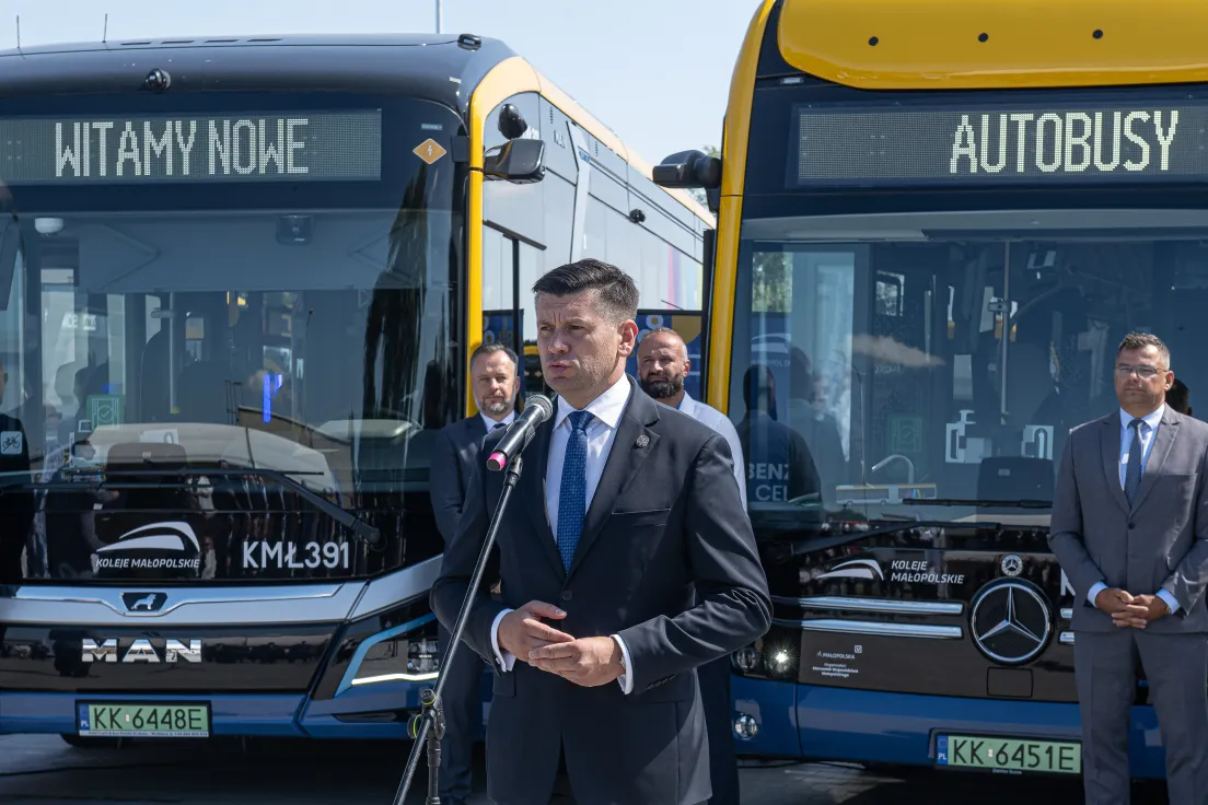Nowe autobusy Małopolskich Linii Dowozowych