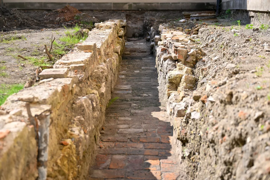 Przebudowa i prace archeologiczne w muzeum archeologicznym