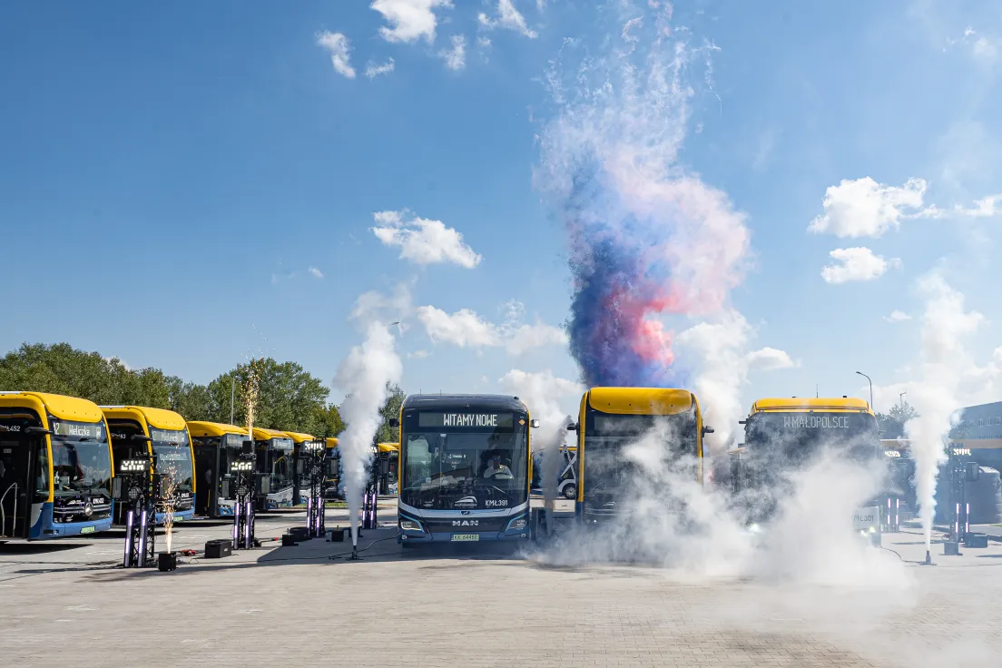 Nowe autobusy Małopolskich Linii Dowozowych