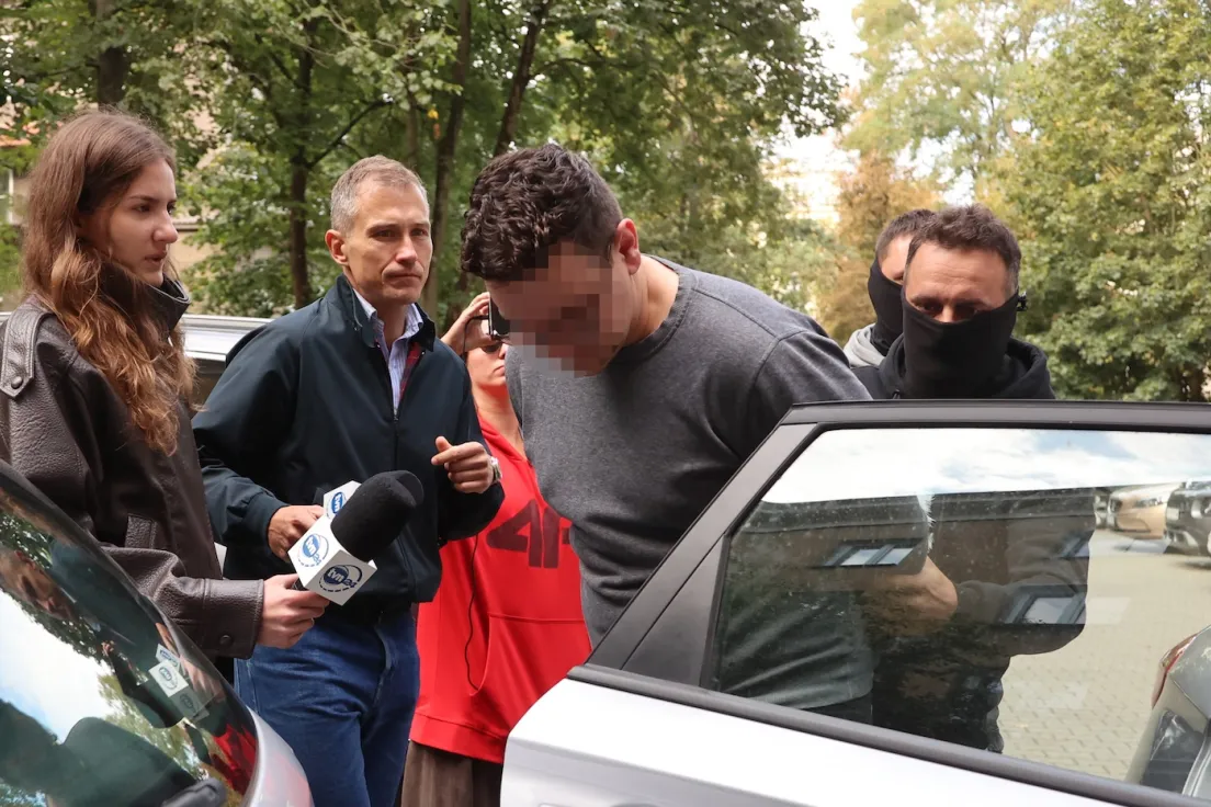 Doprowadzenie Huberta B. do Prokuratury Rejonowej Kraków-Podgórze