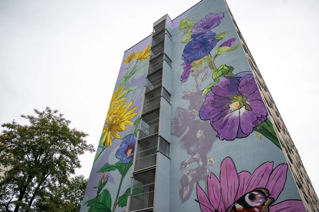 Nowy mural na bloku przy ul. Spółdzielców 13