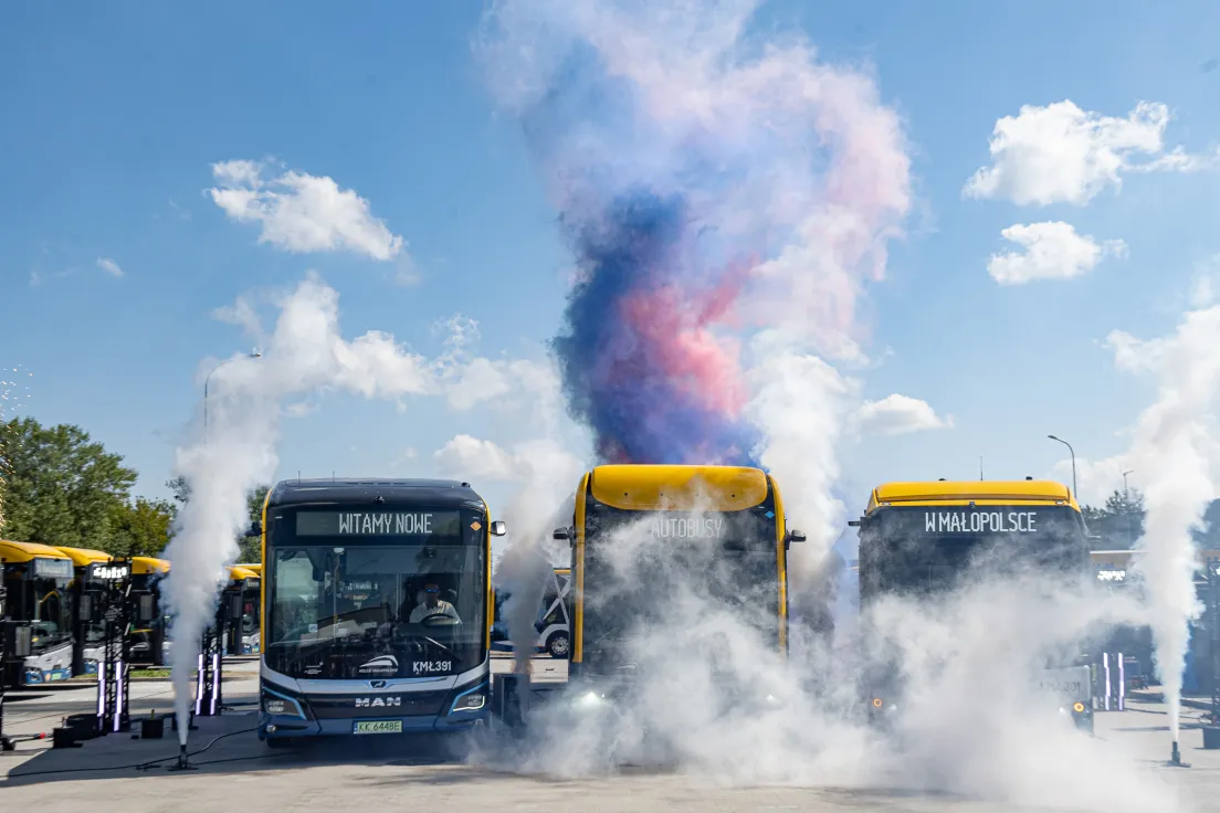 Nowe autobusy Małopolskich Linii Dowozowych