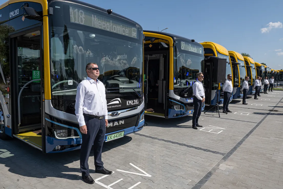 Nowe autobusy Małopolskich Linii Dowozowych