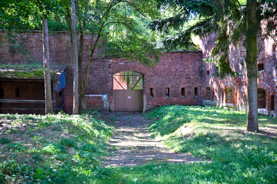 Fort redutowy nr 7 "Zarzeka" - Twierdza Kraków przy ul. Rydla