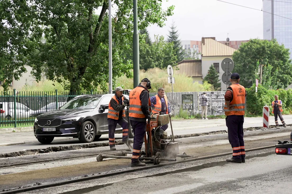Remont torowiska na ul. Grzegórzeckiej