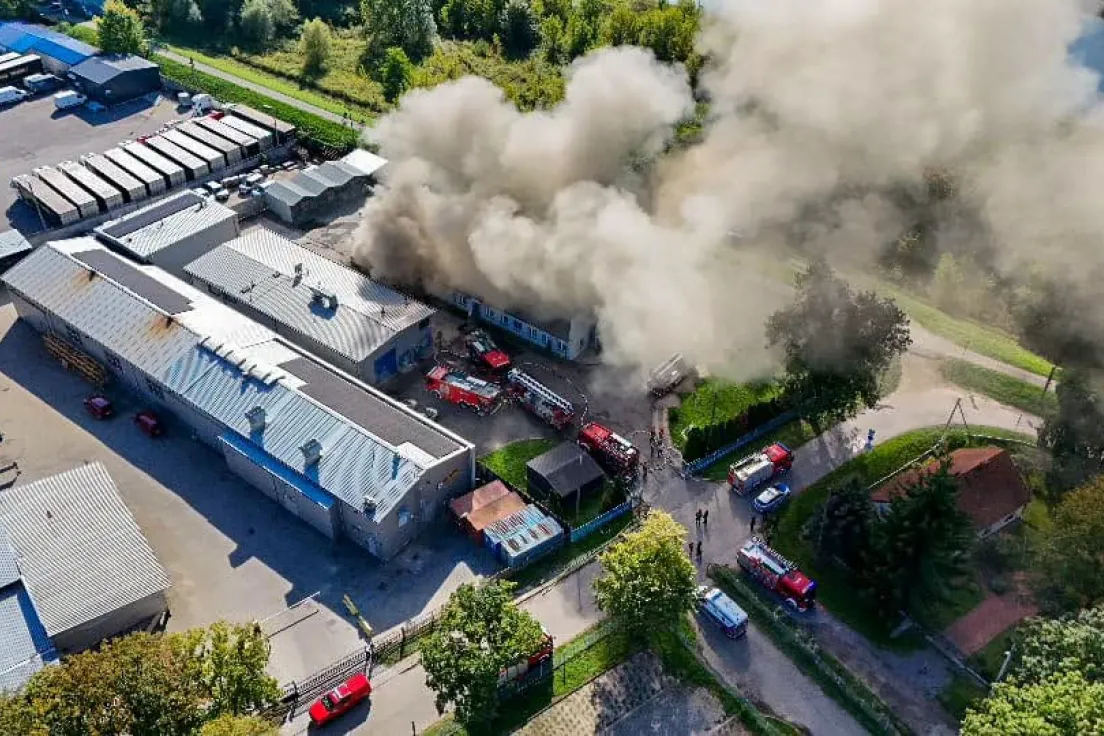 Pożar hali magazynowej