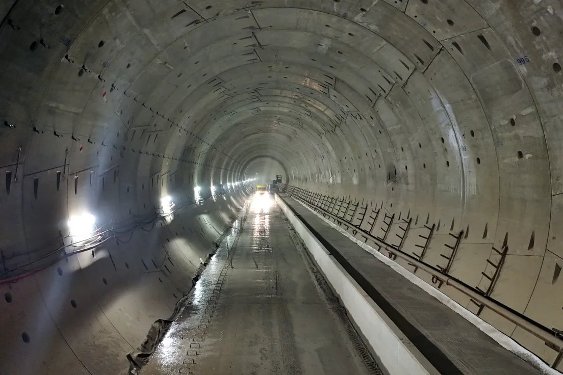 Prace w tunelach pod Pisarzową, w ramach projektu Podłęże-Piekiełko