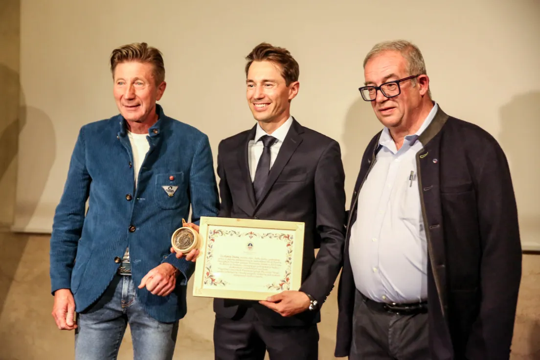 Kamil Stoch i Justyna Kowalczyk nagrodzeni przez region Val di Fiemme