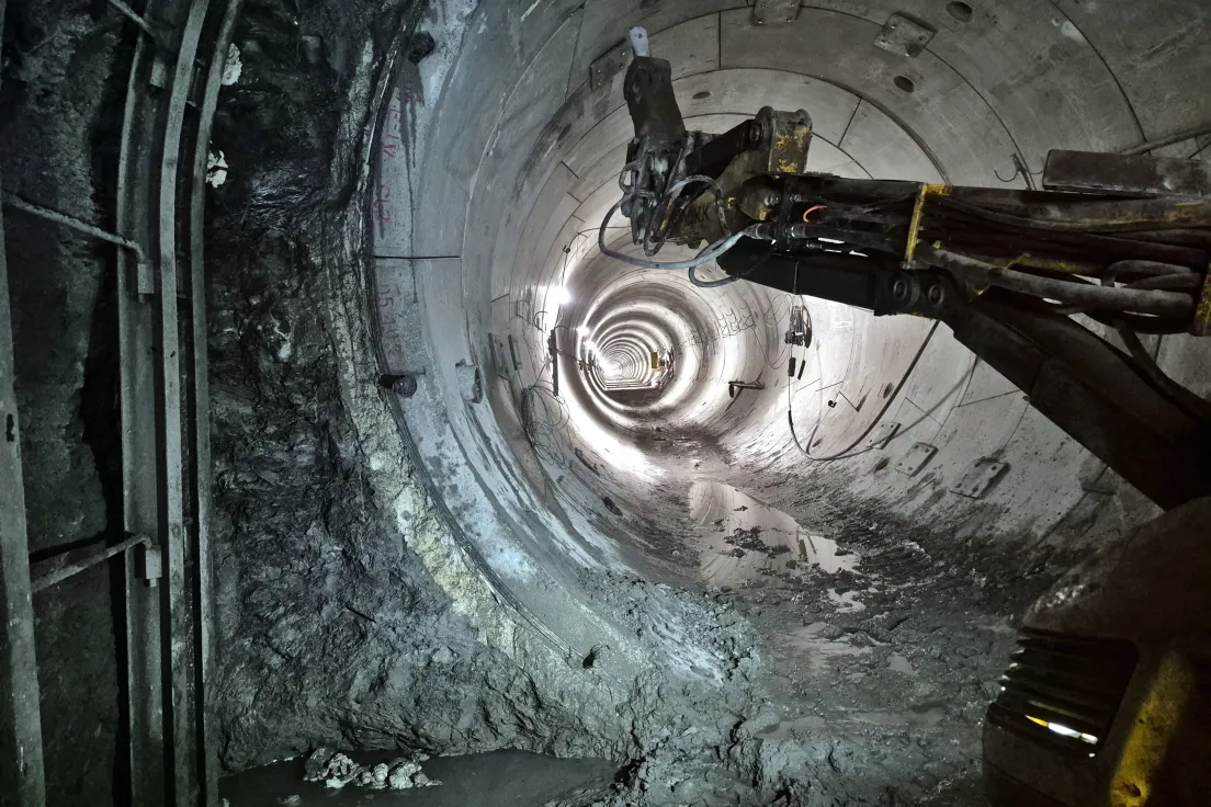 Prace w tunelach pod Pisarzową, w ramach projektu Podłęże-Piekiełko