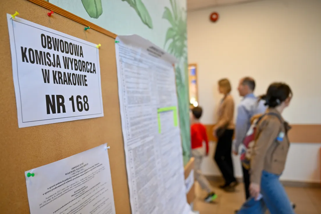 Głosowanie w wyborach na prezydenta miasta