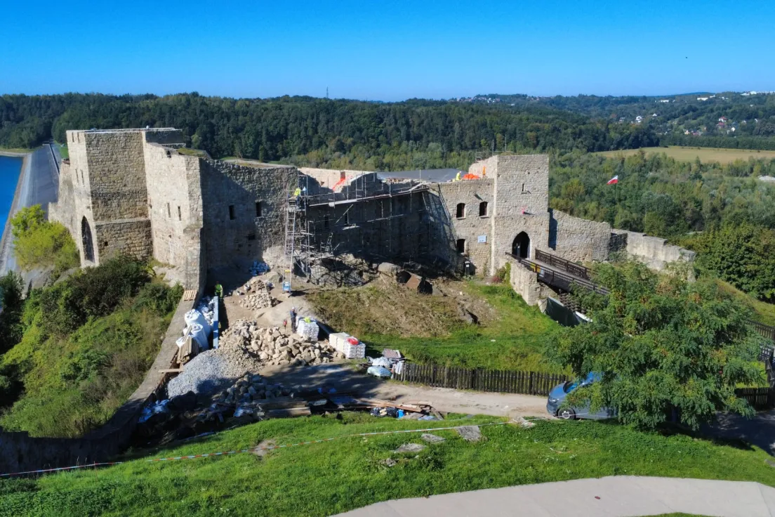 Prace - zamek w Dobczycach