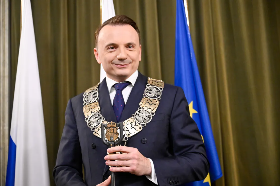 Łukasz Gibała po złożeniu ślubowania 