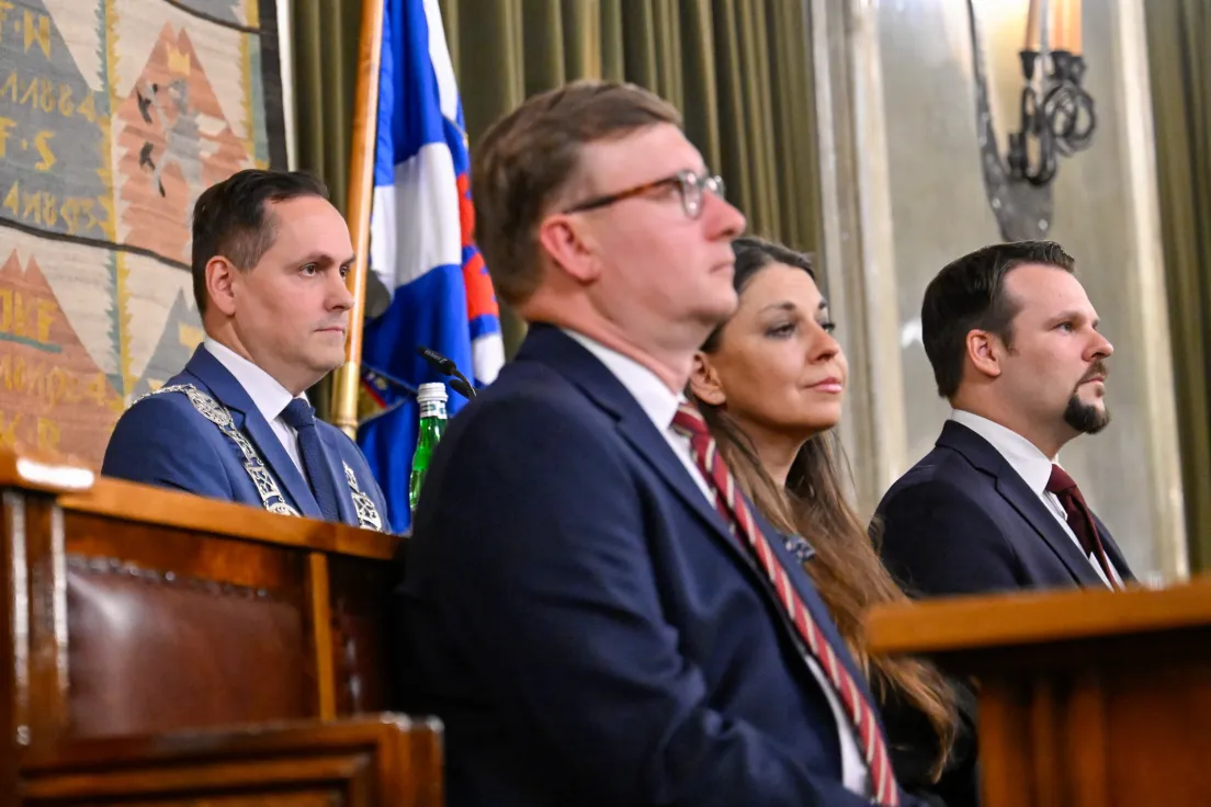 Od lewej: Jakub Kosek, Łukasz Maślona, Iwona Chamielec, Michał Drewnicki