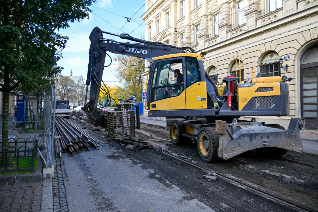 Remont torowiska na ul. Stradomskiej i św. Gertrudy