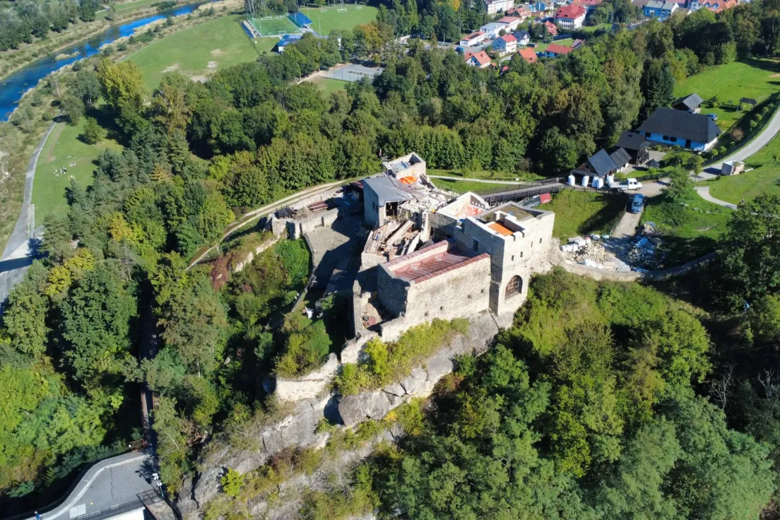 Prace - zamek w Dobczycach