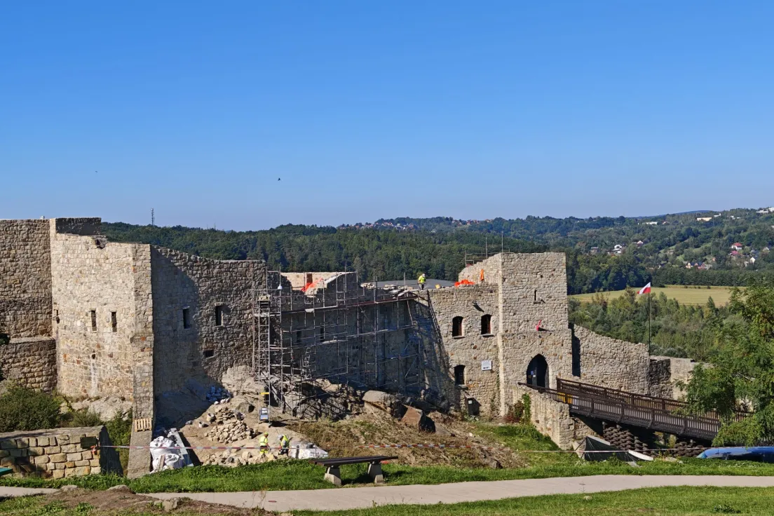 Prace - zamek w Dobczycach