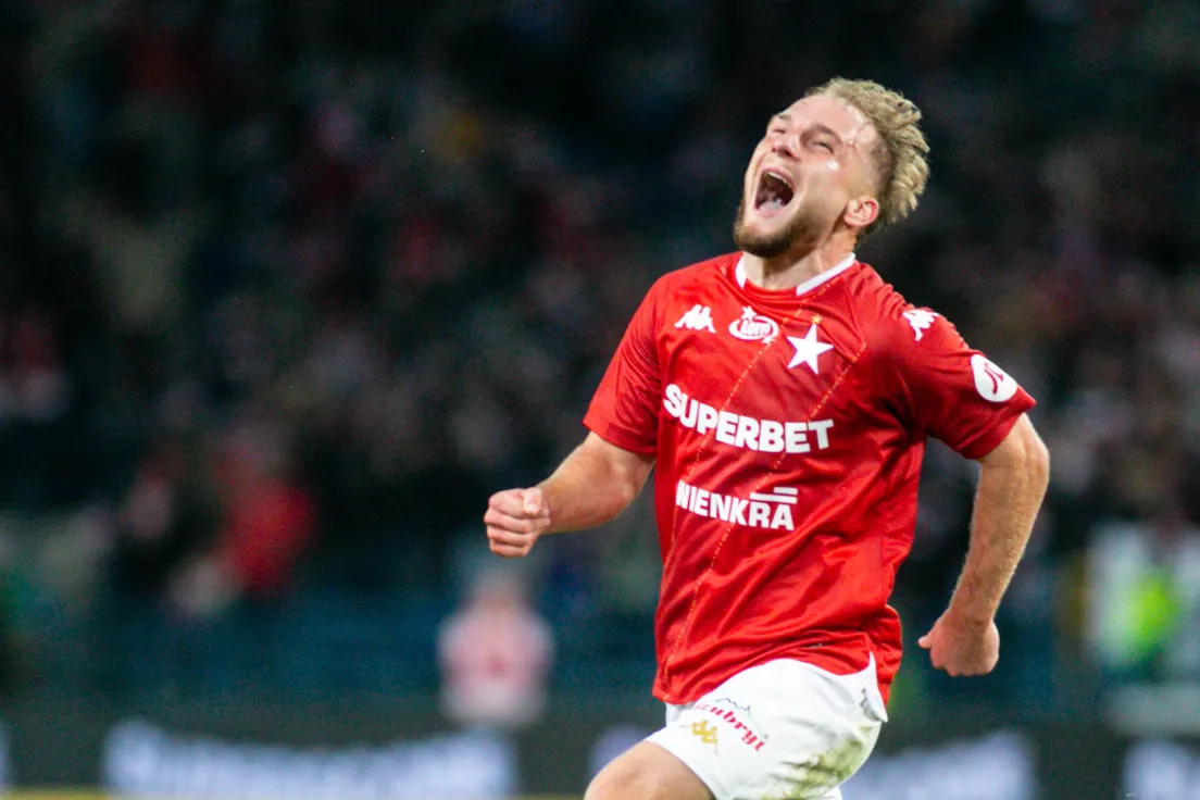 Kacper Duda po golu w 90. minucie meczu Wisła - Raków