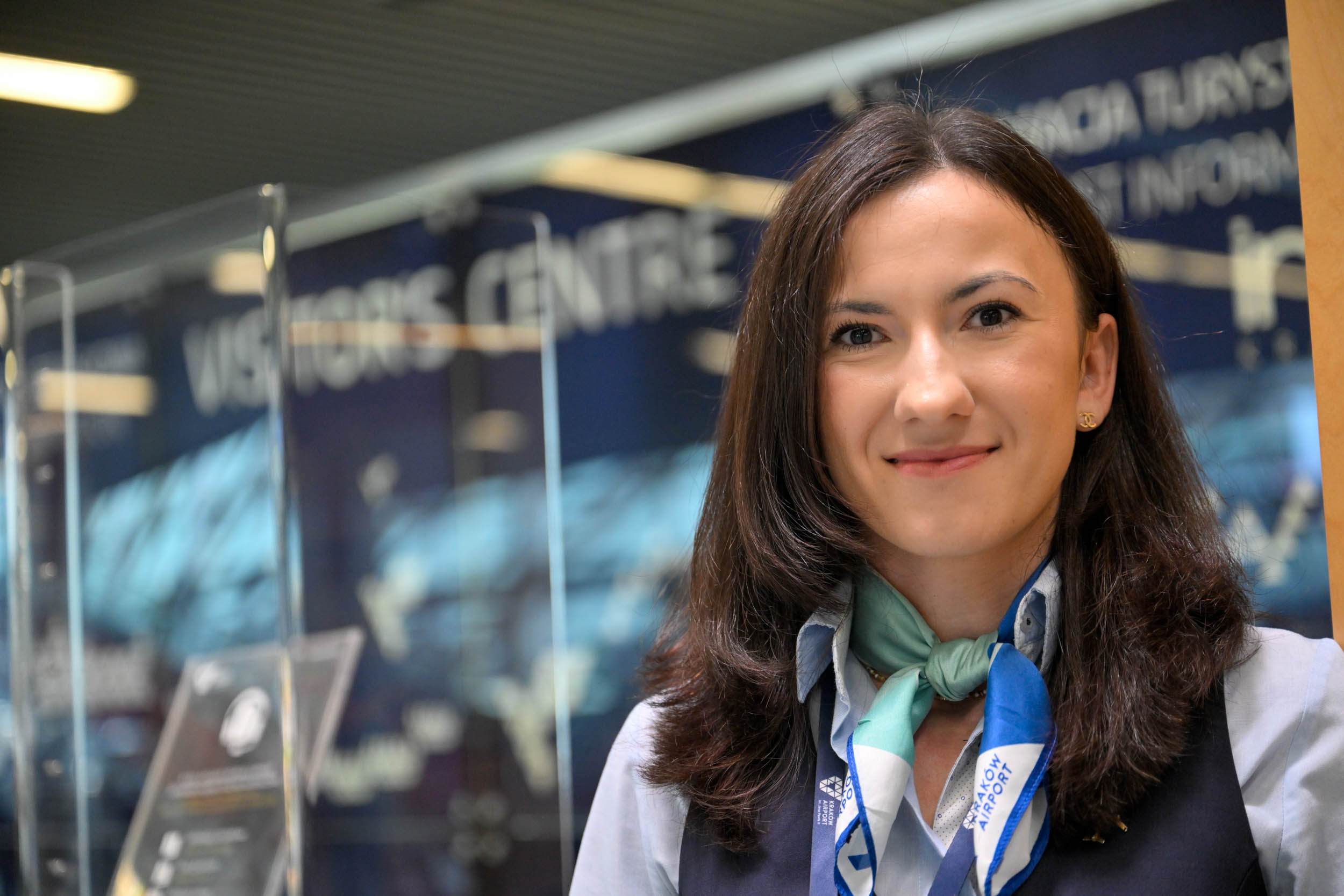 Barbara Wereszczyńska, specjalistka ds. obsługi klienta Kraków Airport, fot. Krzysztof Kalinowski, LoveKraków.pl